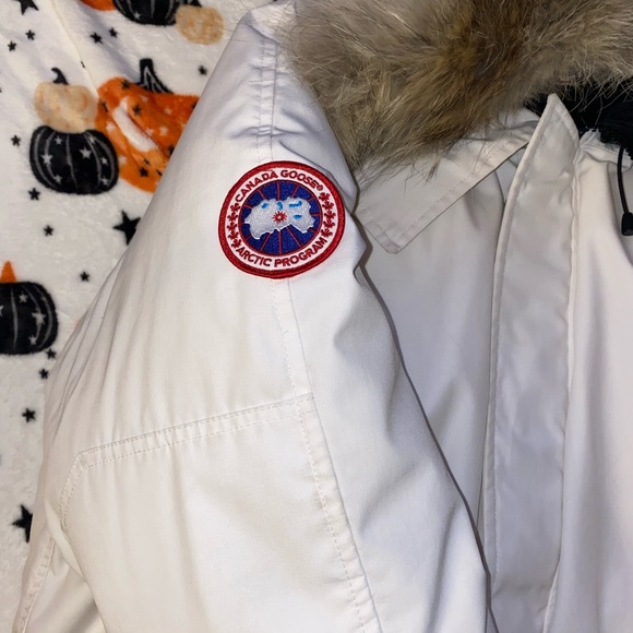 Authentic Canada Goose Bomber Jacket - Picture 2 of 8